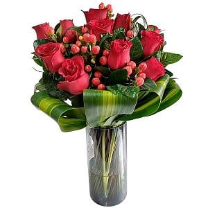 Flower Arrangement in Vase flower-in-vase-110